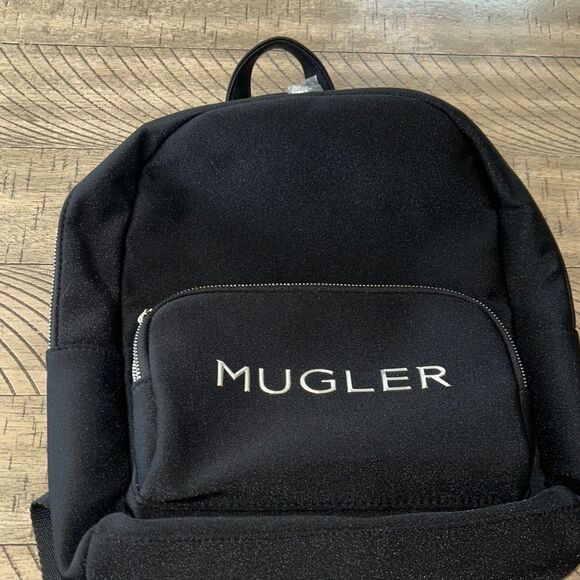 Mugler Classic Black Backpack 🎒Carry your gear ⚙️ in style! - Picture 12 of 16